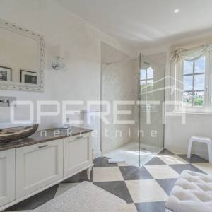 ISTRA, POREČ (OKOLICA) - Bezvremenska vila s bazenom - investicija u luksuz