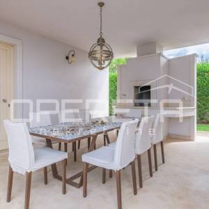 ISTRA, POREČ (OKOLICA) - Bezvremenska vila s bazenom - investicija u luksuz