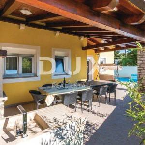 ISTRA, POREČ ( OKOLICA) - Dvojna kuća s bazenom