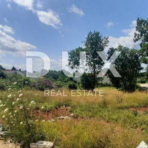 ISTRA, POREČ, OKOLICA - Građevinsko zemljište 741m2 u mirnom naselju