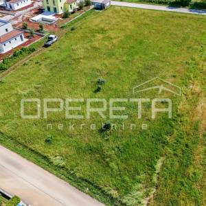 Istra, Poreč okolica- Građevinsko zemljište 1000 m2