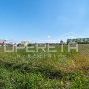 Istra, Poreč okolica- Građevinsko zemljište 1000 m2
