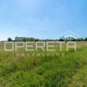 Istra, Poreč okolica- Građevinsko zemljište 1000 m2