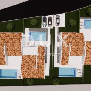 ISTRA, POREČ (okolica) - Moderna dvojna kuća u izgradnji