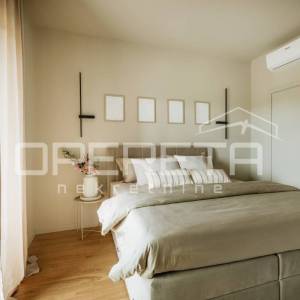 Istra, Poreč okolica - moderna dvojna kuća s bazenom – 700 m od mora
