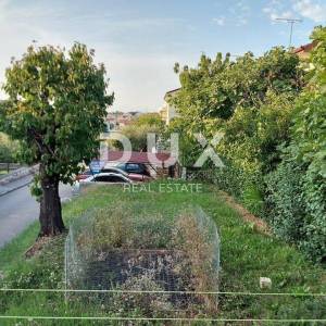 ISTRA, POREČ - Prizemna etaža kuće za adaptaciju 1km od mora