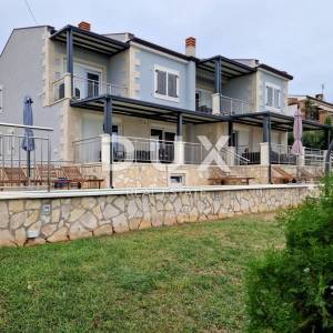 ISTRA, POREČ - Prostrana kuća s bazenom i panoramskim pogledom