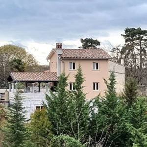ISTRA, POREČ - Prostrana kuća na velikoj okućnici, PRILIKA!!!