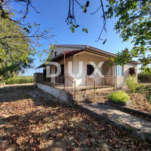 ISTRA, POREČ - Samostojeća prizemnica na mirnoj lokaciji
