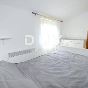 ISTRA, POREČ - Simpatična kuća s tri stambene jedinice