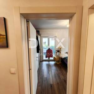 ISTRA, POREČ -  Stan s dvije spavaće sobe na traženoj lokaciji