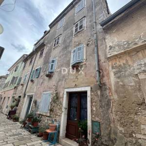 ISTRA, POREČ - Stan u starogradskoj jezgri