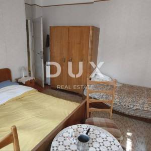 ISTRA, POREČ - Stan u starom gradu s velikim potencijalom