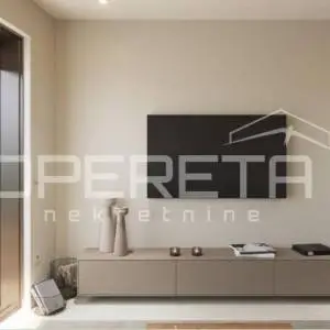 Istra, Poreč-trosoban stan s liftom i pogledom na more