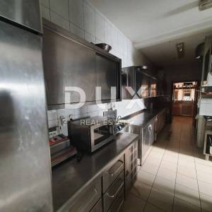 ISTRA, POREČ - Vila s restoranom u blizini mora