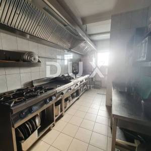 ISTRA, POREČ - Vila s restoranom u blizini mora