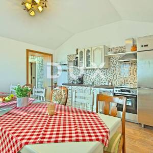 ISTRA, POREČ - Vila s restoranom u blizini mora
