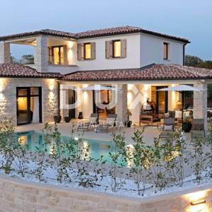 ISTRA, POREČ - Vrhunska kuća s bazenom