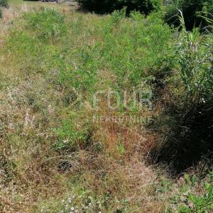 Istra, Poreč, zemljište 1.880m2 sa započetom gradnjom