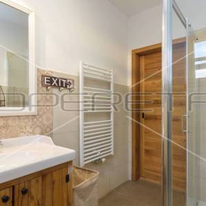 Istra, prekrasna villa sa šest spavaćih soba na mirnoj lokaciji