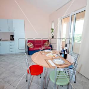 Istra, Premantura, Aparthotel sa 13 etažiranih apartmana u blizini mora, odlična