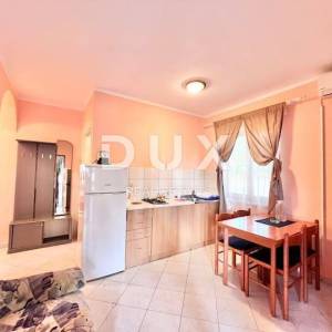 ISTRA, PREMANTURA - Apartmanska kuća sa pogledom na more!