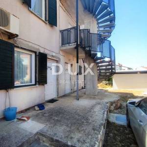 ISTRA, PREMANTURA - Kuća na 3 etaže s garažom - POGLED NA MORE!!