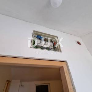 ISTRA, PREMANTURA - Kuća na 3 etaže s garažom - POGLED NA MORE!!