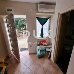 ISTRA, PREMANTURA - Kuća na 3 etaže s garažom - POGLED NA MORE!!