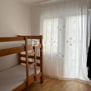 ISTRA, PREMANTURA Kuća s 3 stana i garažom blizu mora!