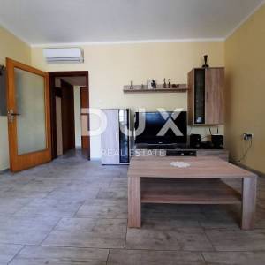 ISTRA, PREMANTURA -kuća sa 2 stana!