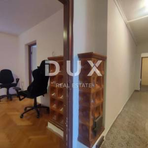 ISTRA, PULA - 2SS+DB stan na 3 katu zgrade