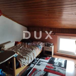 ISTRA, PULA - 3S+DB stan u strogom centru Pule - PRVI RED DO MORA!