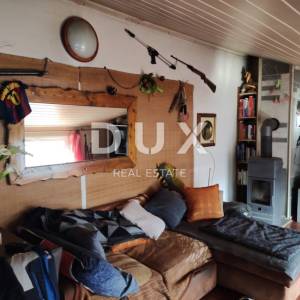 ISTRA, PULA - 3S+DB stan u strogom centru Pule - PRVI RED DO MORA!