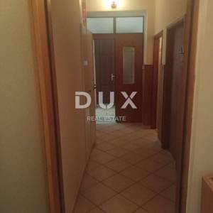 ISTRA, PULA - 4S+DB stan u centru Pule 105 m2