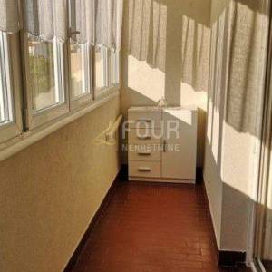 Istra, Pula, 59.69m2, lijep stan s lođom