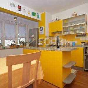 Istra, Pula, 61.85m2, uređen stan s dvije lođe