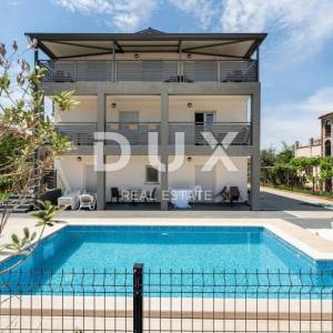 ISTRA, PULA - Apartmanska kuća - 14 app - BLIZINA MORA!!