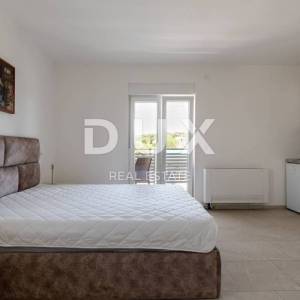 ISTRA, PULA - Apartmanska kuća - 14 app - BLIZINA MORA!!