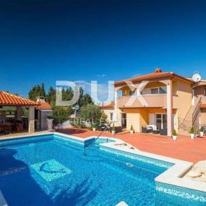 ISTRA PULA - Apartmanska kuća s bazenom nadomak plaža