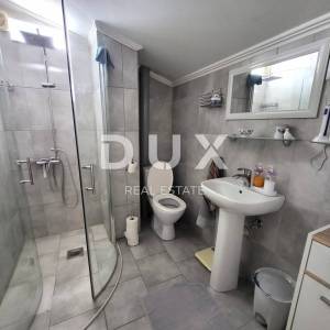 ISTRA, PULA - Apartmanska kuća s bazenom