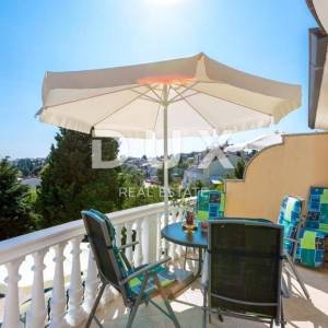 ISTRA, PULA - Apartmanska kuća