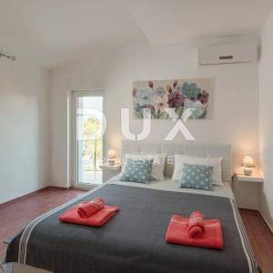 ISTRA, PULA - Apartmanska kuća na mirnoj izoliranoj lokaciji