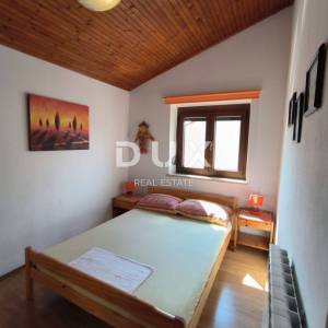 ISTRA, PULA - Apartmanska kuća na mirnoj i traženoj lokaciji!