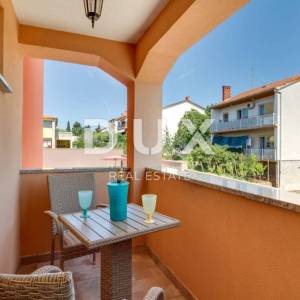 ISTRA, PULA - Apartmanska kuća s bazenom i uređenom okućnicom