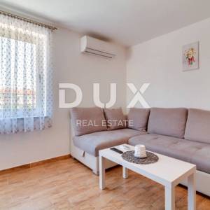 ISTRA, PULA - Apartmanska kuća s bazenom i uređenom okućnicom