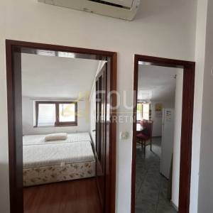 Istra, Pula - centar, kuća u nizu, 211m2, blizina Arene!