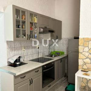 ISTRA, PULA - Dva stana na traženoj lokaciji u blizini mora!