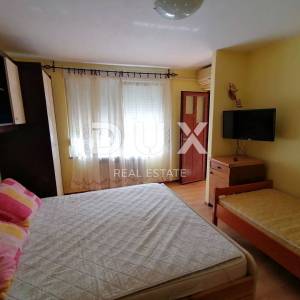 ISTRA, PULA - dva stana u centru grada 60m2