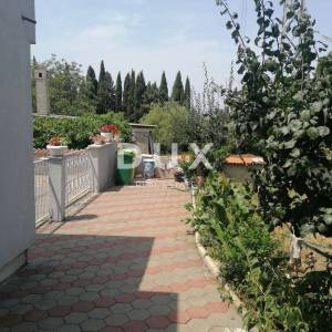 ISTRA, PULA - dvije obiteljske kuće 
